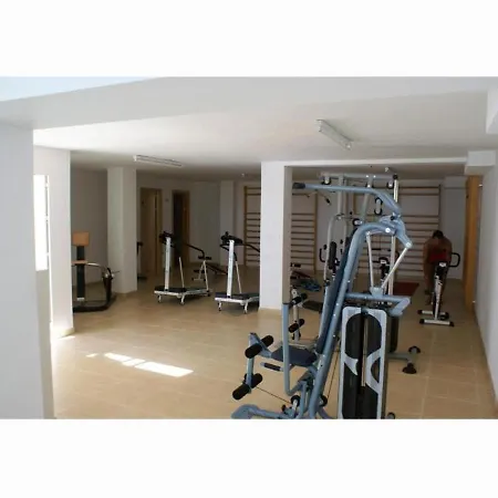Beachfront Merced Apartman *